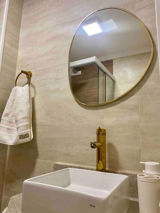 Apartamento Dourado No Coracao Da Av Paulista São Paulo